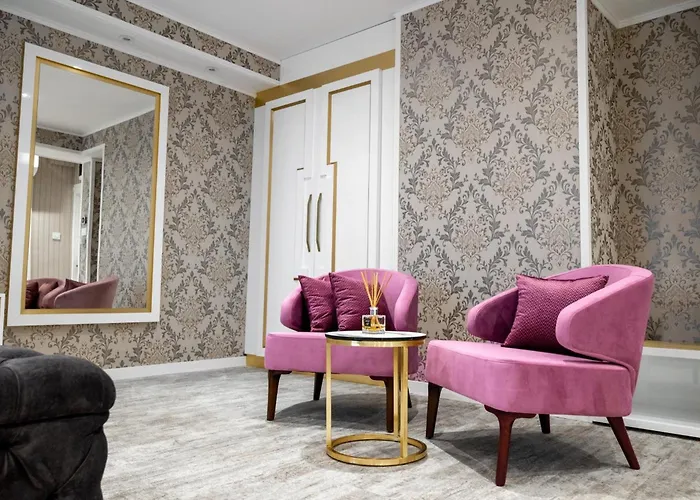 Queen Hotel